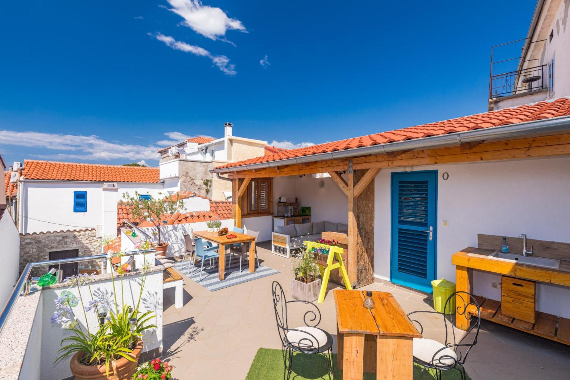 Yvonne Apartment Krk Town Bagian luar foto